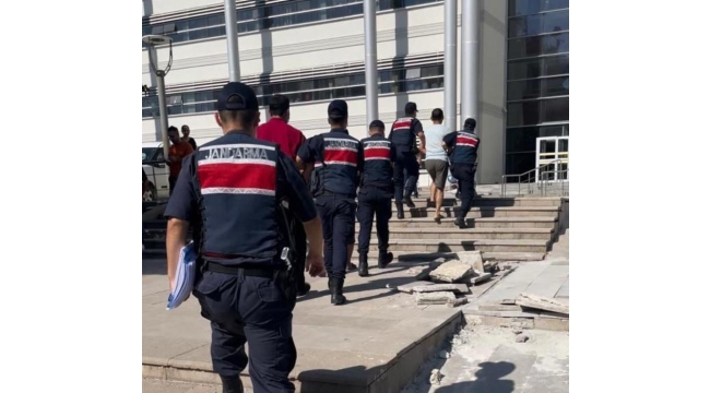 Orman yangınıyla ilgili 3 şüpheli gözaltına alındı