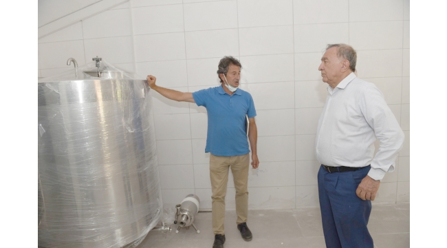 SEYHAN BELEDİYESİ ‘MANDIRA’ İLE SÜT ÜRETİCİLERİNE DERMAN OLACAK