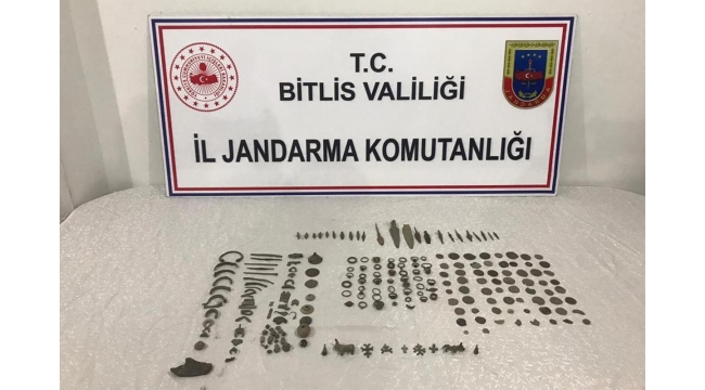 220 adet tarihi obje ele geçirildi
