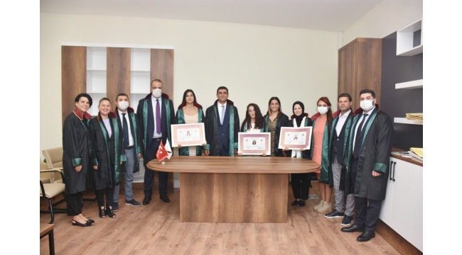 Adana Barosu'na 3 avukat daha katıldı