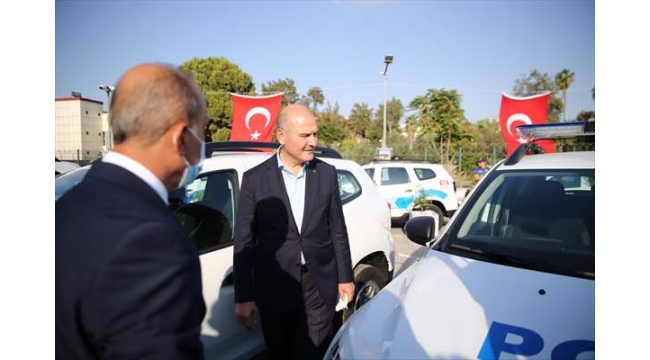 Adana Emniyet Müdürlüğü'nde yeni araç tahsis töreni