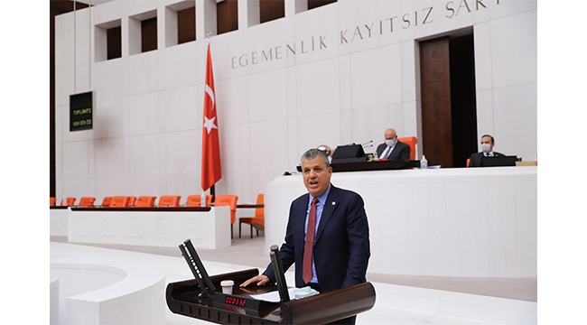Barut: En büyük bayramımız kutlu olsun
