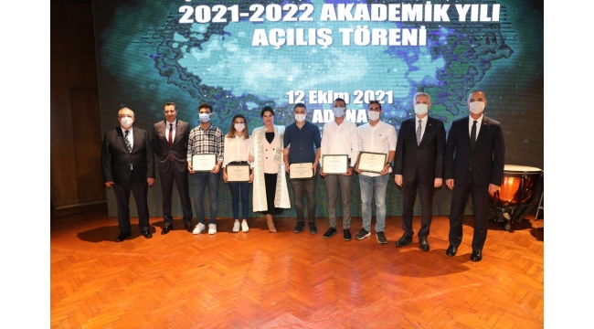 Çukurova Üniversitesi 2021-202 Akademik Yılı törenle başladı
