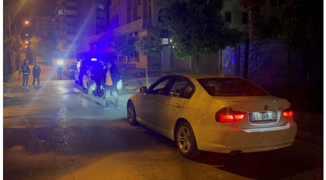 Dur ikazına uymayıp polislerden kaçtı