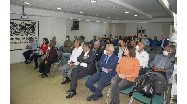 'GIDA KRİZİ EŞİTSİZLİKTEN KAYNAKLANIYOR'