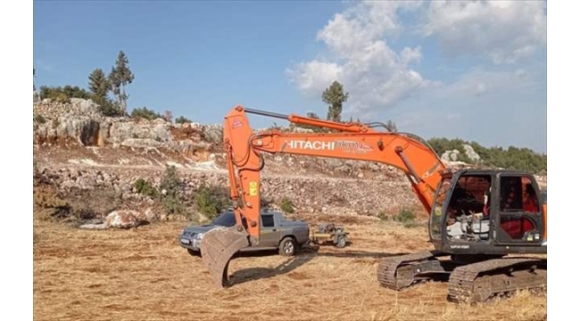 Kaçak kazı yapan 3 kişi gözaltına alındı