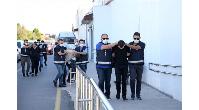 Kuru yemişçi cinayetinde iki zanlı tutuklandı