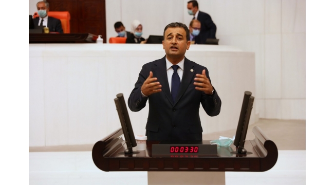 ‘ŞAKİRPAŞA HAVAALANI’NIN KAPATILMASI EKONOMİYE DARBE VURUR’