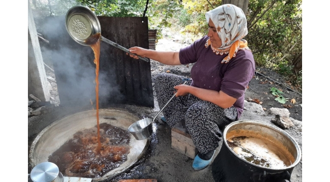 Son pekmez kazanları kaynadı