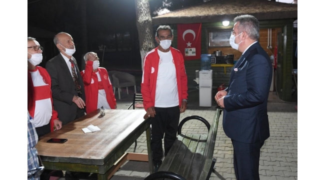 VALİ ELBAN HUZUREVİNİ ZİYARET ETTİ