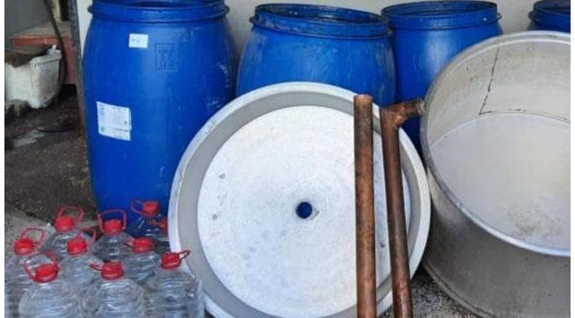 1720 litre sahte içki ele geçirildi