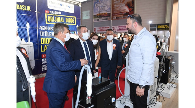 3. ADANA KUAFÖR ESTETİK KOZMETİK GÜZELLİK FUARI’NIN AÇILIŞI YAPILDI