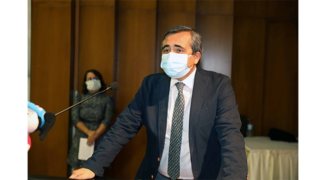 ’91 ülkeden öğrencimiz var’