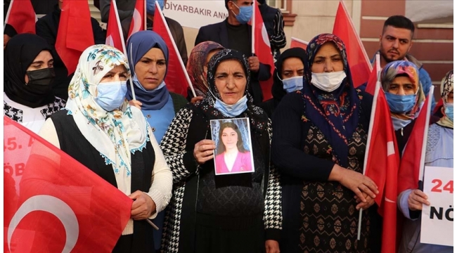 Ailelerin evlat nöbeti devam ediyor
