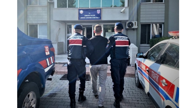 Arkadaşını öldüren zanlı yakayı ele verdi