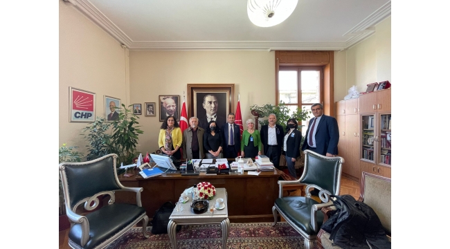 Bulut: Hekimler açlık sınırında