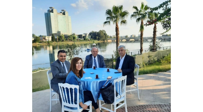 ‘Özgür medya gücünü yerel basından alır’