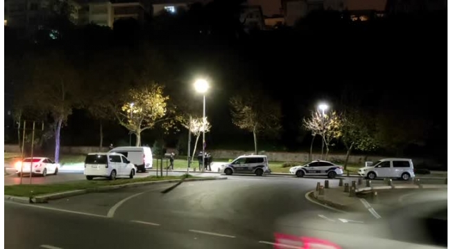 Salacak Sahil'indeki parkta erkek cesedi bulundu