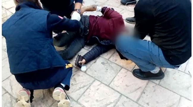 Şehir merkezinde silahlı saldırıya uğradılar
