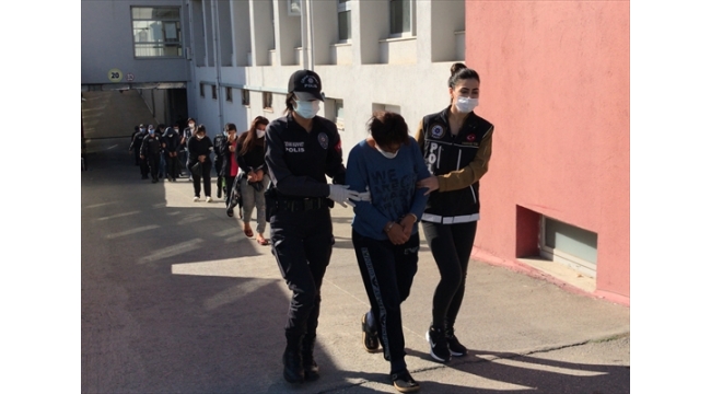 Uyuşturucu taciri 4 zanlı tutuklandı