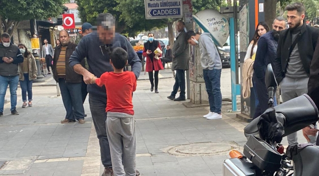 'Abi ne olur bırak'
