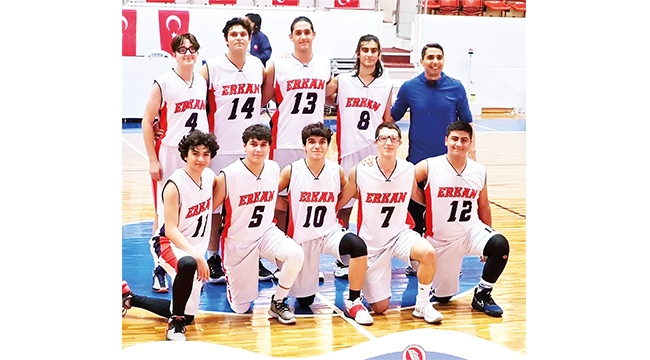 Basketbolda heyecan sürüyor