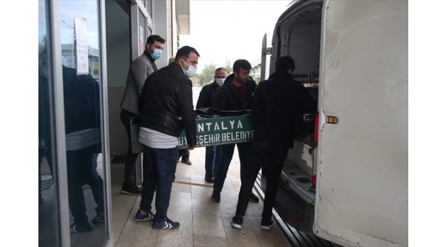 Genç çocuk feci şekilde can verdi