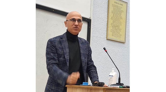 Hekimler 30 yıl sonra aynı sırada buluştu