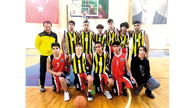 Öğrencilerden kıyasıya BASKETBOL MAÇI