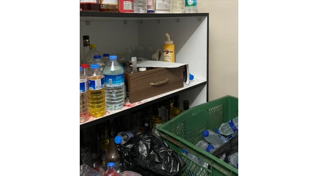 Sahte içki ile 2 bin 250 litre etil alkol ele geçirildi