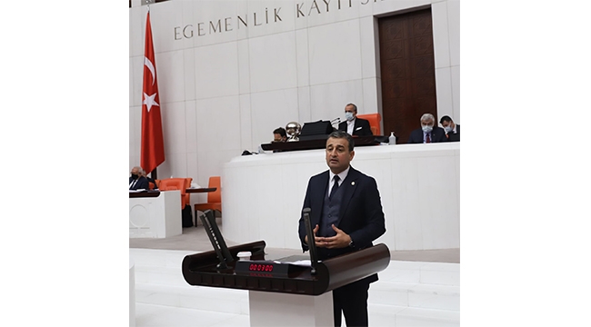 ‘Sokakları karanlığa terk ettiler’
