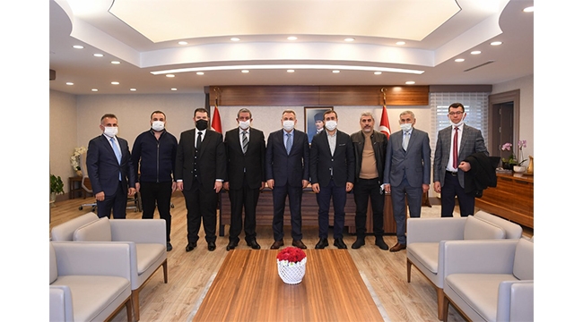 Vali Elban, Sürücü Kursu Derneği  yöneticilerini kabul etti