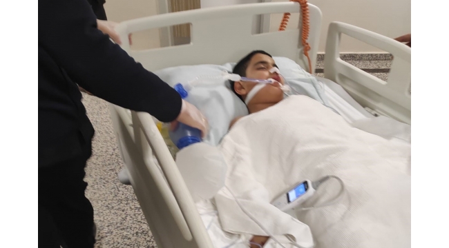 9 yaşındaki Mehmet hastanede yaşam savaşı veriyor
