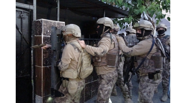 Başkentte zehir tacirlerine darbe!