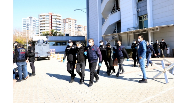 DEAŞ şüphelisi 21 kişi adliyeye sevk edildi