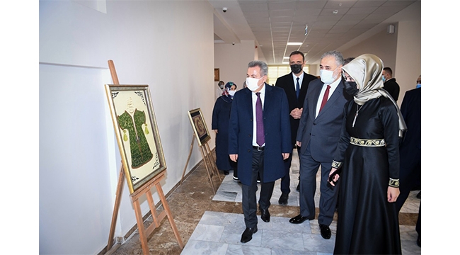 ‘Gençler, gelecekle ilgili kaygınız bulunmasın’