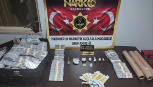 Sahte 3 milyon 800 bin dolar ele geçirildi