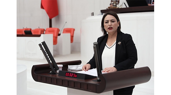 “Adana’ya ekonomik ve sosyal olarak kan kaybettiriliyor”