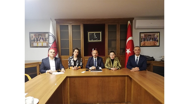 Bilişimcilerde Altun devir