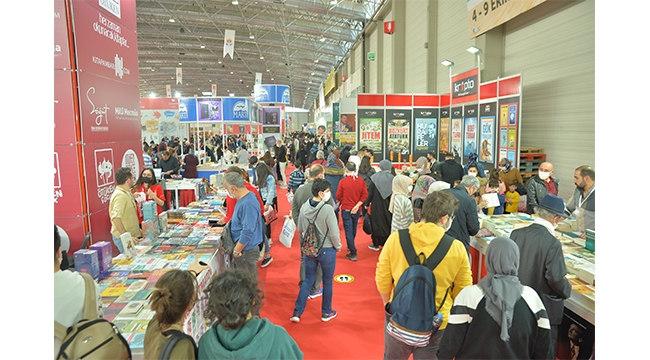 Çukurova Kitap Fuarı açıldı