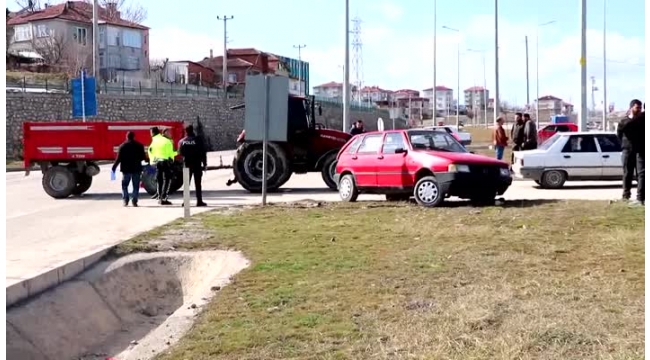 İki otomobil çarpıştı:1 ölü,1 yaralı