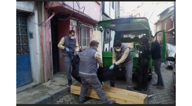 Nijerya uyruklu adam evinde ölü bulundu