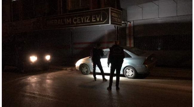 Otomobilin altından el yapımı patlayıcı çıktı!