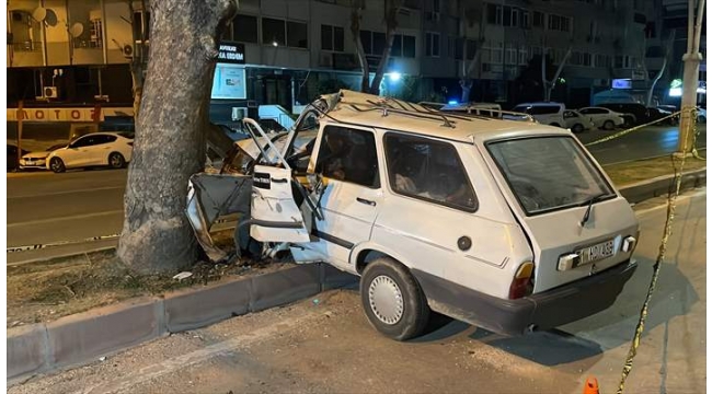 Otomobiliyle ağaca çarptı ağır yaralandı