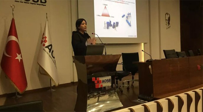 Uzman isimler öğrencilerle buluşuyor