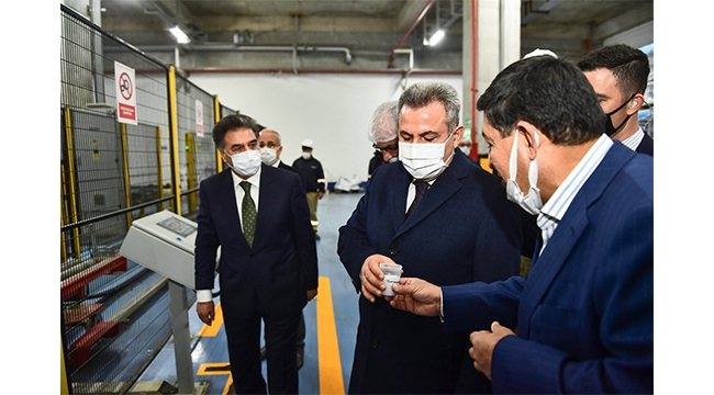 VALİ ELBAN’DAN TEZKİM TARIMSAL KİMYAYA ZİYARET