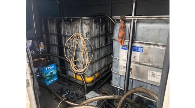3 bin 700 litre kaçak akaryakıt ele geçirildi