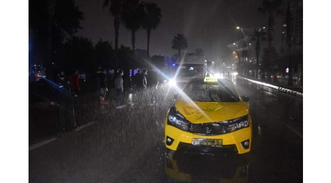 Adana'da feci kaza!