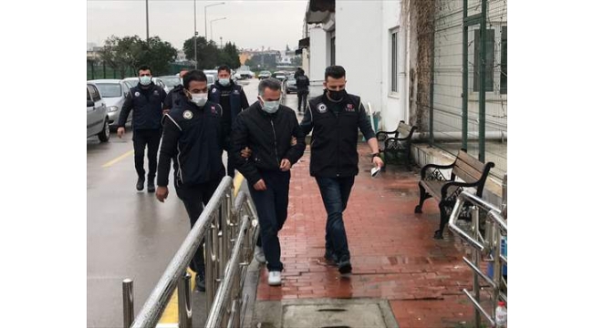 Adana'da FETÖ operasyonu!