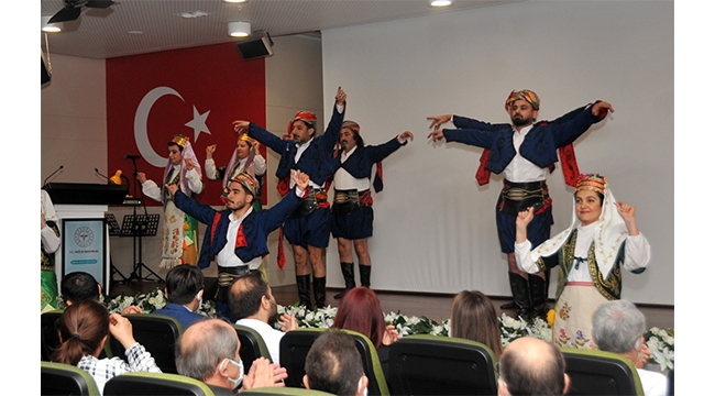 Adana Şehir Hastanesi’nde renkli Tıp Bayramı